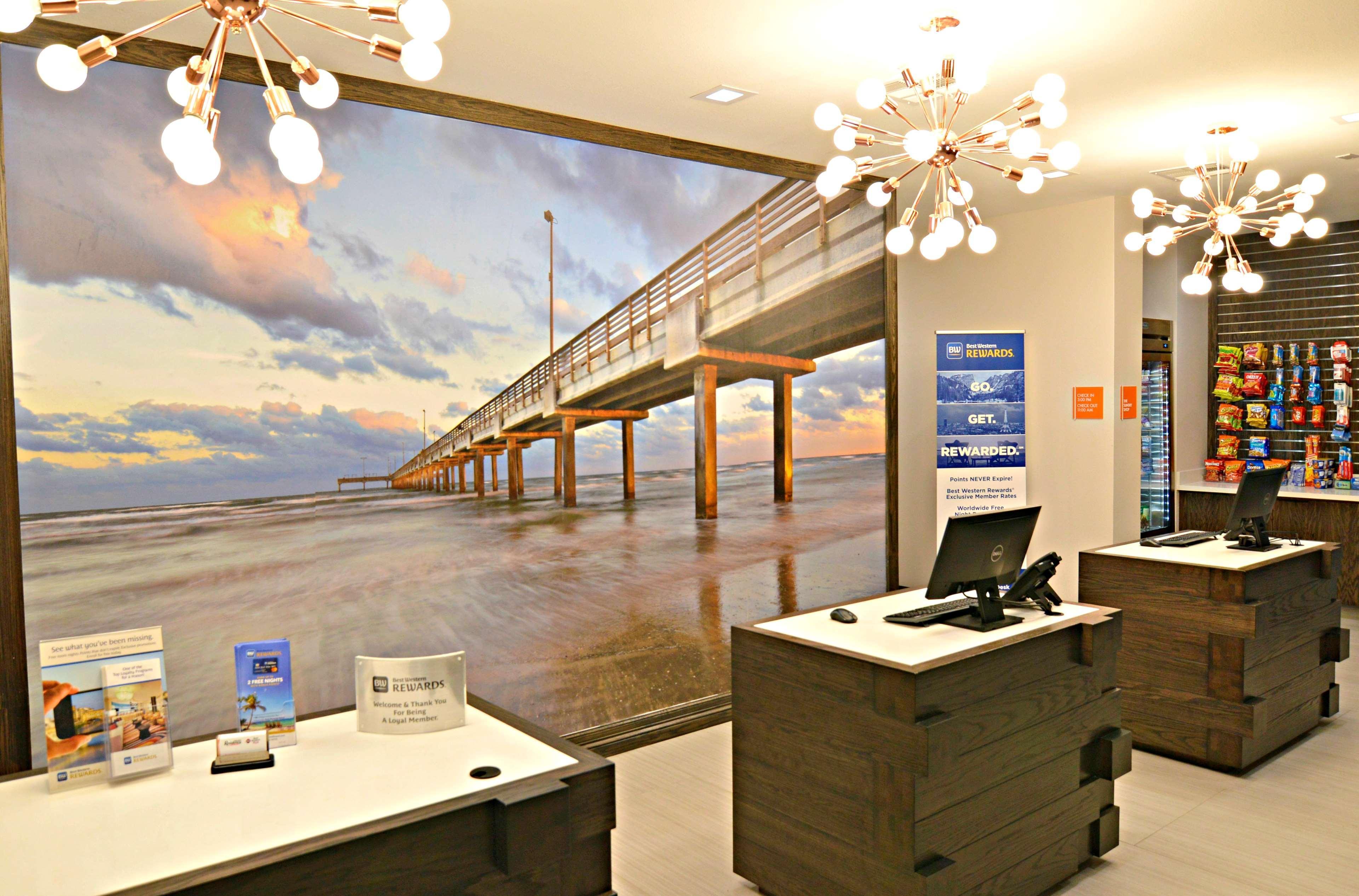 Best Western Plus Pleasanton Hotel Extérieur photo