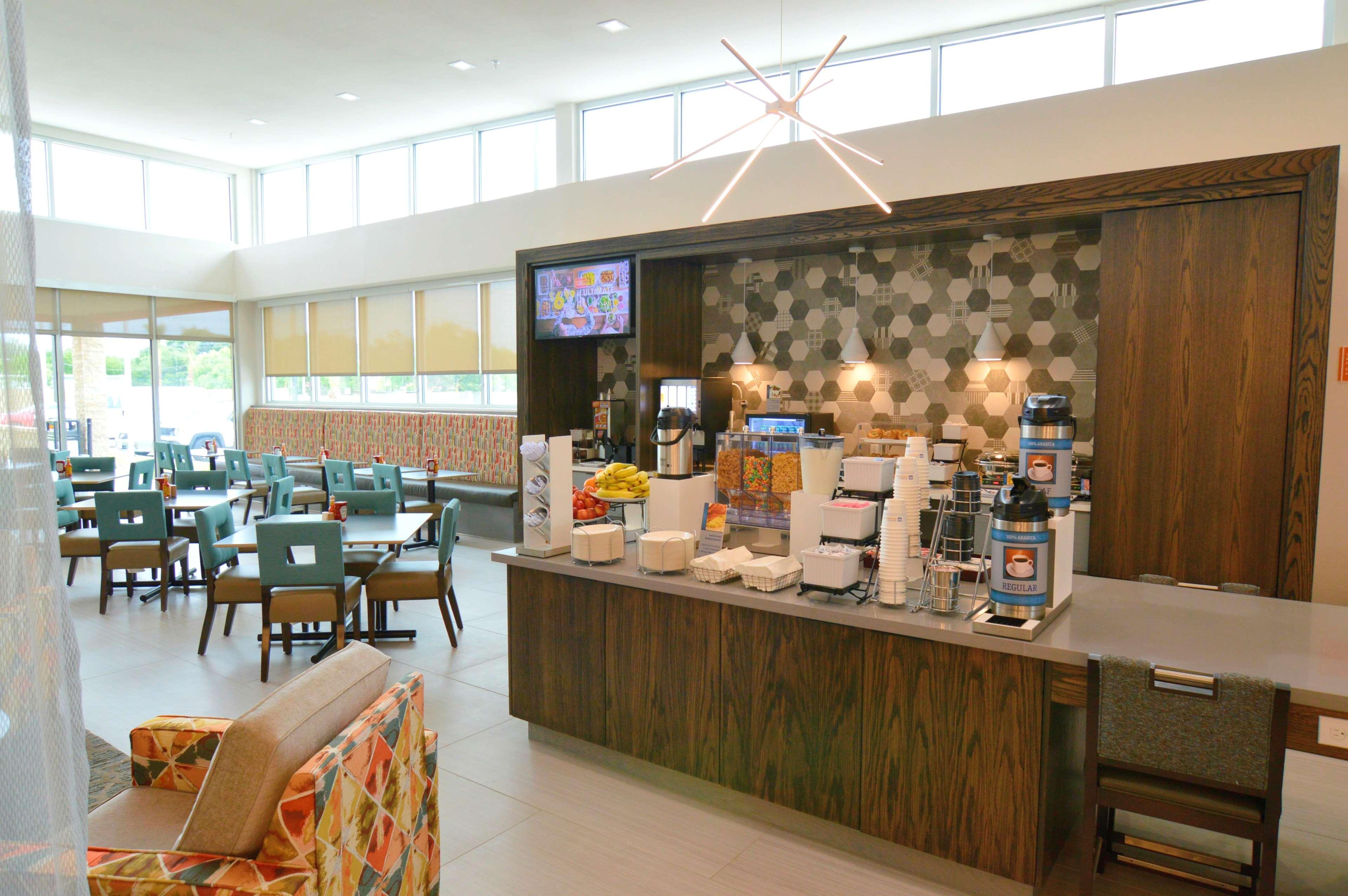 Best Western Plus Pleasanton Hotel Extérieur photo